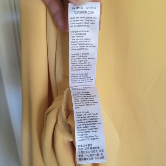Topshop butter yellow button down shirt with waist tie bows women's size 2 - Picture 14 of 16